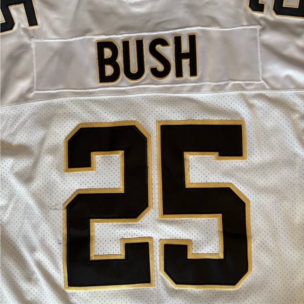 New Orleans Saints Reggie Bush Jersey #25 - Picture 7 of 7